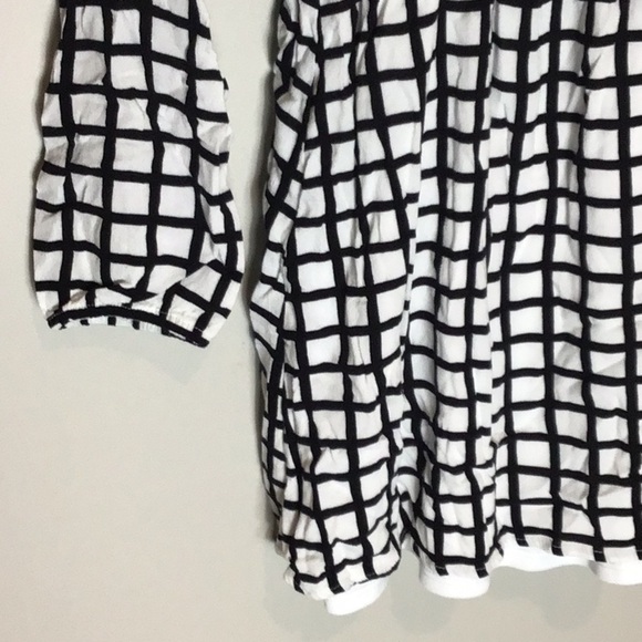 Abercrombie and Fitch > Quarter Sleeve Dress Extra Small - Picture 4 of 7